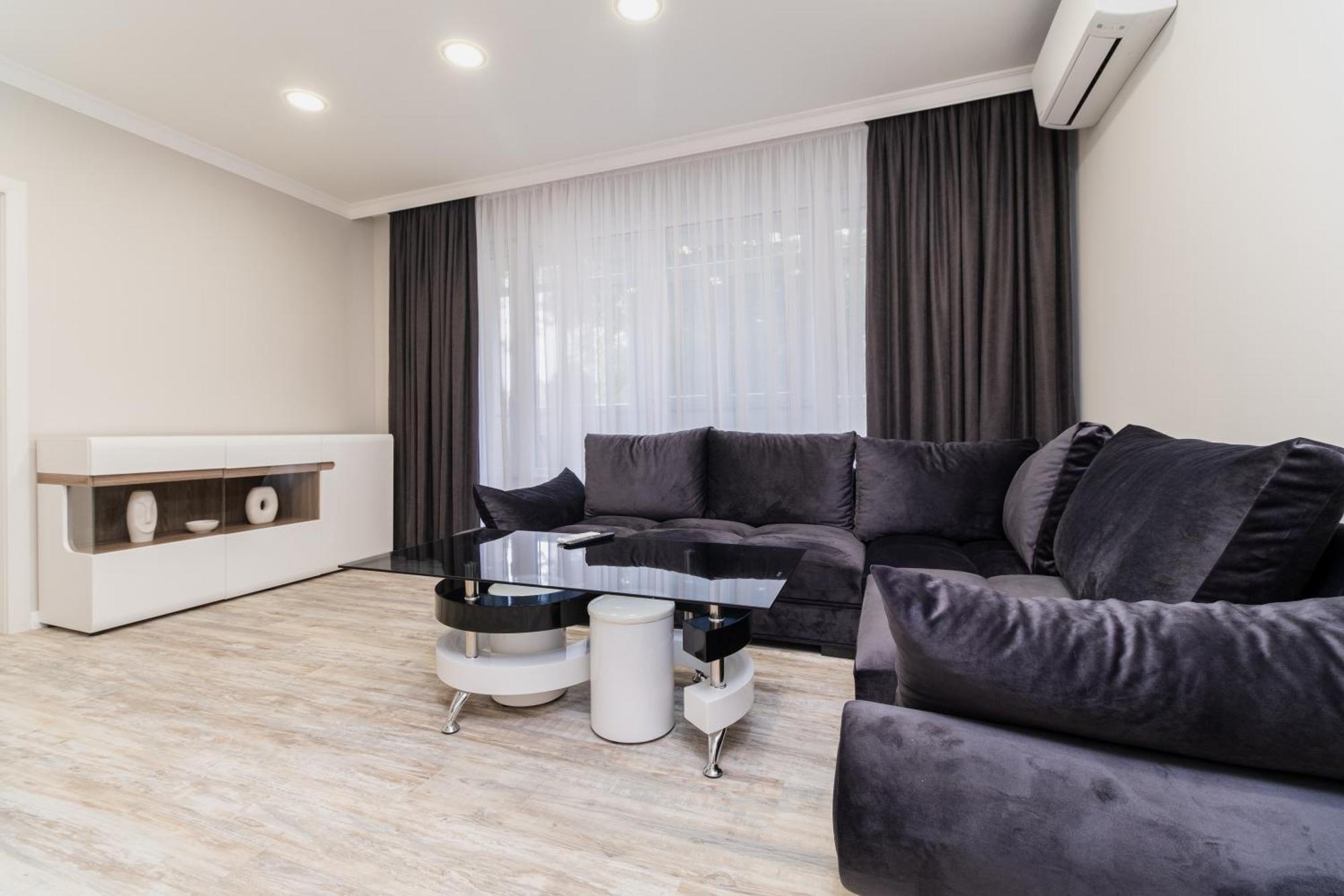 דירה Gorgeous 2-bedroom פלובדיב