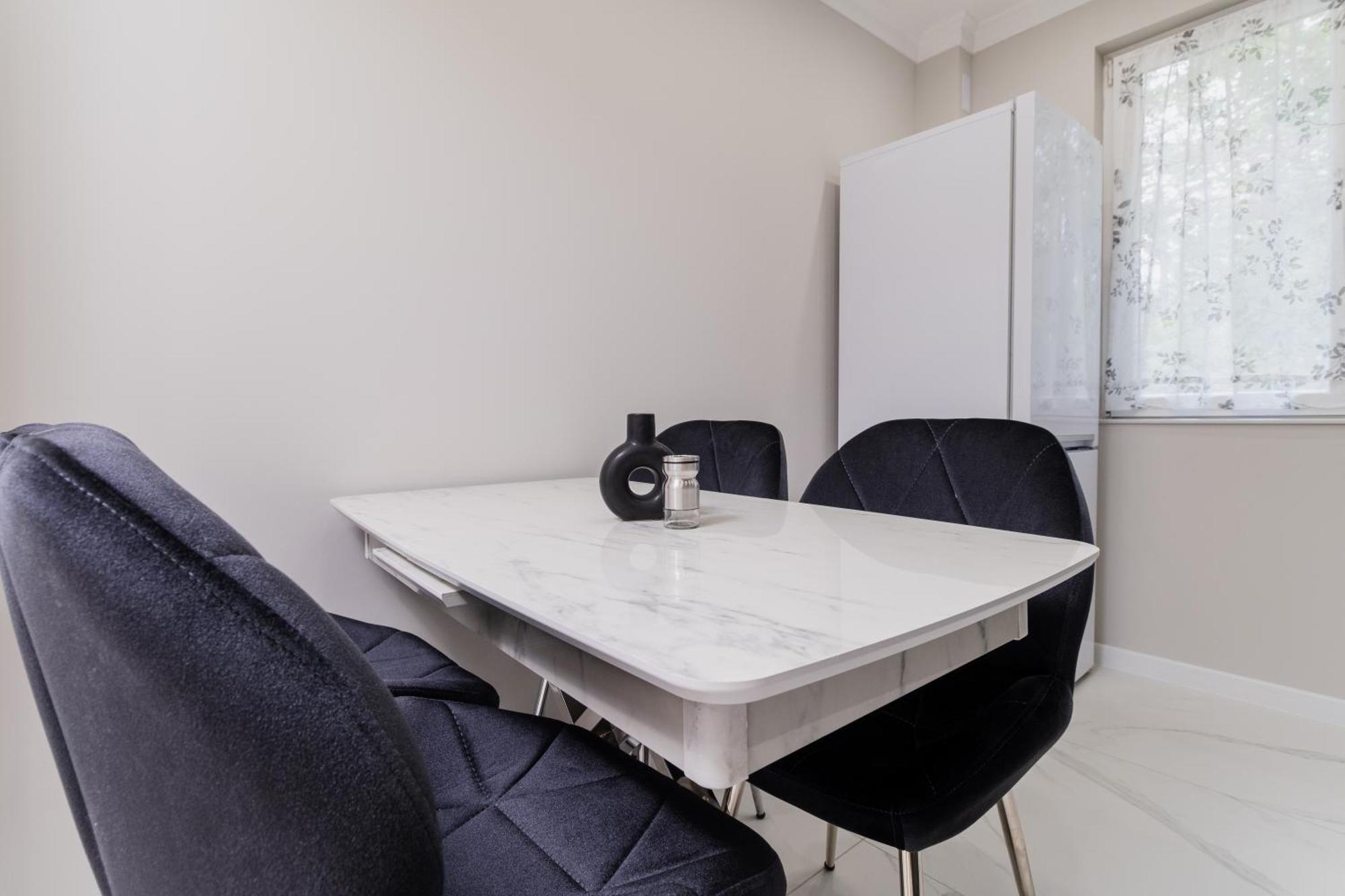 Gorgeous 2-bedroom פלובדיב