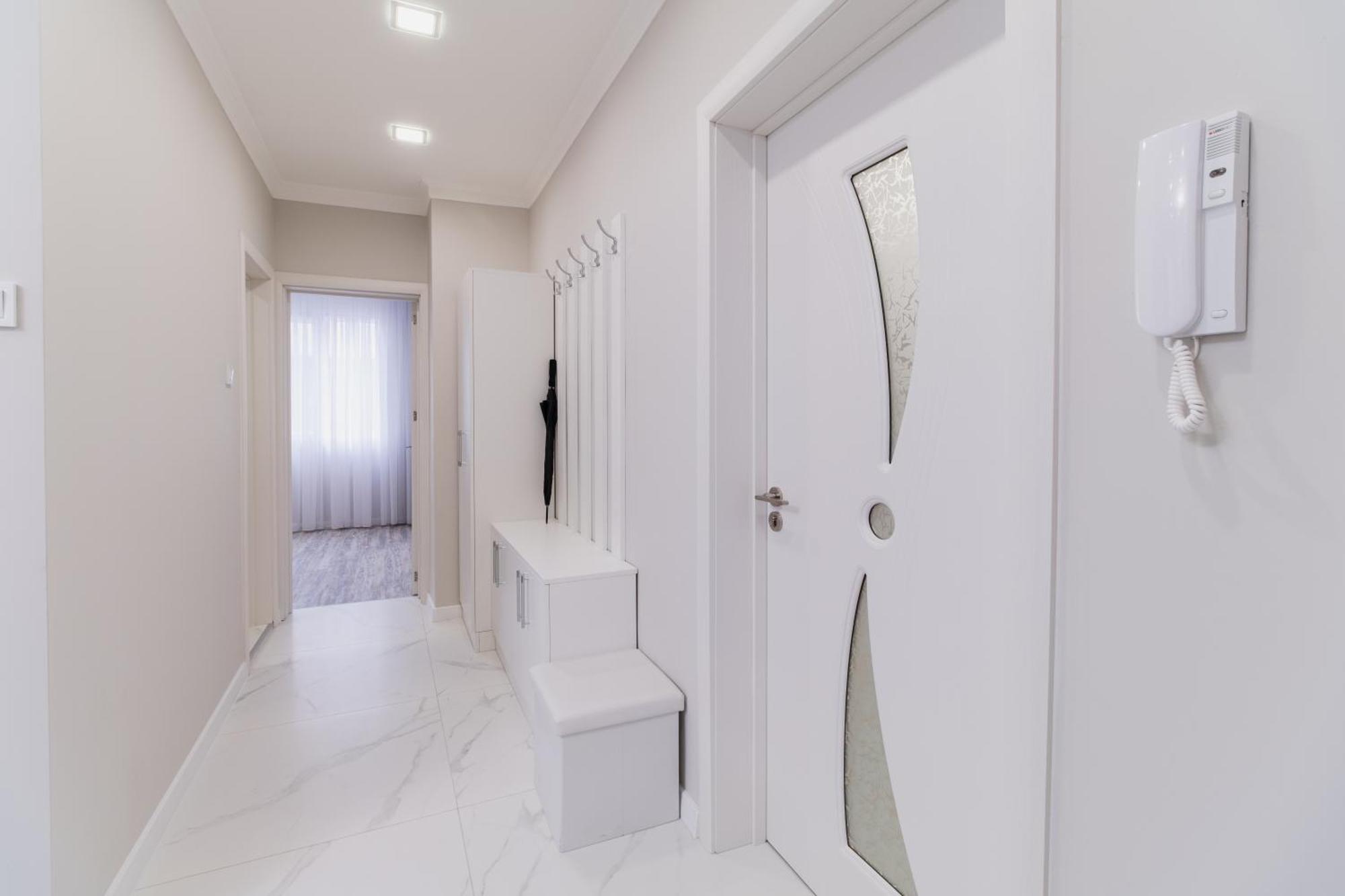 דירה Gorgeous 2-bedroom *